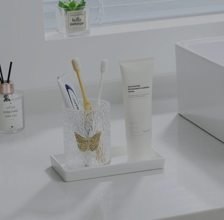 10592d37 5f45 4442 a906 e4de0ba92d98 Parathiro