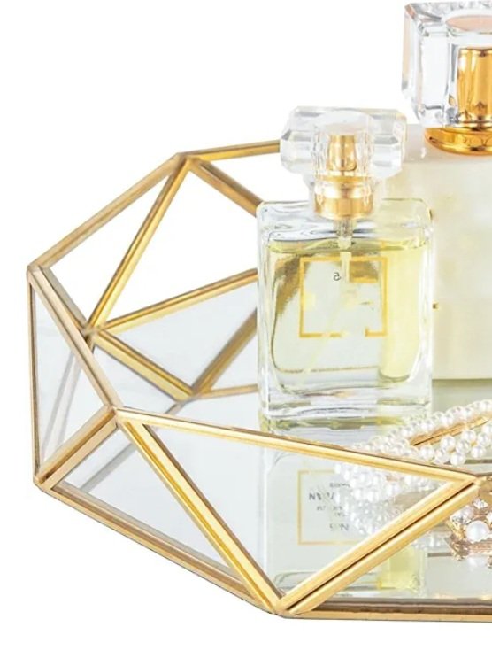 ef3d2c6f b43a 438c bf92 9d5735f66521 Parathiro